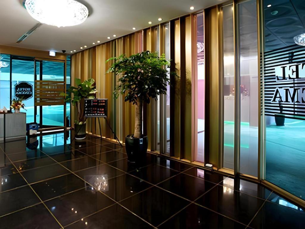 Hotel Cinema Séoul Extérieur photo